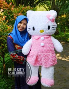 Grosir-Boneka-Hello-Kitty-Snail-Jumbo-Pink
