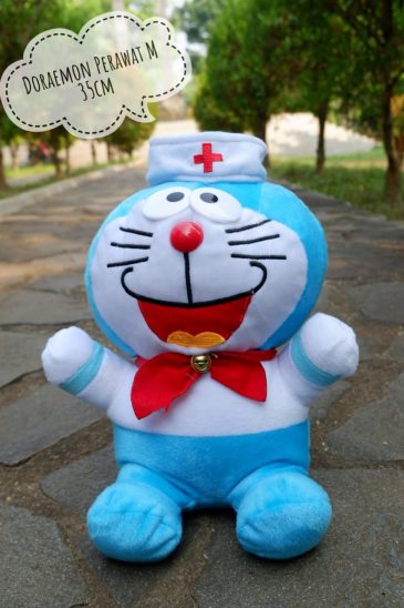 BONEKA DORAEMON PERAWAT
