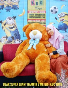 Boneka-Teddy-Bear-Super-Giant-Tinggi-2-Meter-Warna-Coklat