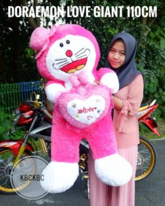 DORAEMON-GIANT-2