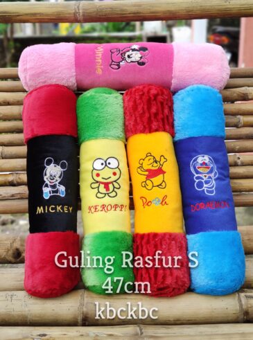 Boneka Guling Rasfur ukuran S kbc toys