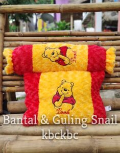 BANTAL-GULING-SNAIL-POOH-1