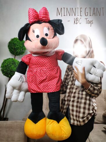 Boneka Minnie Mouse Giant